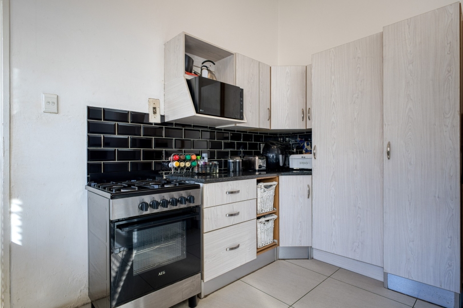 3 Bedroom Property for Sale in Orange Grove Gauteng