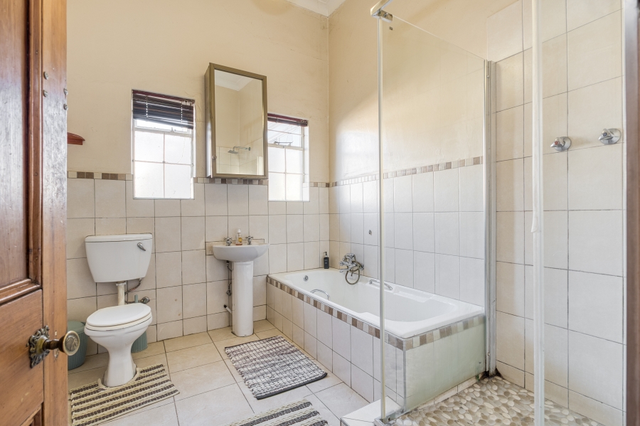 3 Bedroom Property for Sale in Orange Grove Gauteng