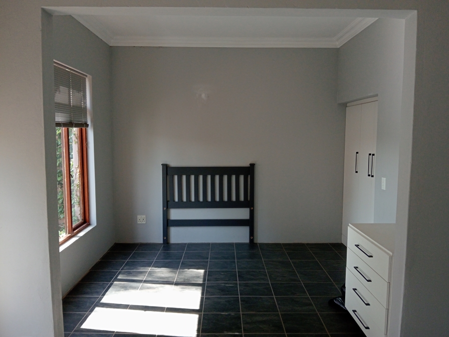 4 Bedroom Property for Sale in Waterkloof Ridge Gauteng