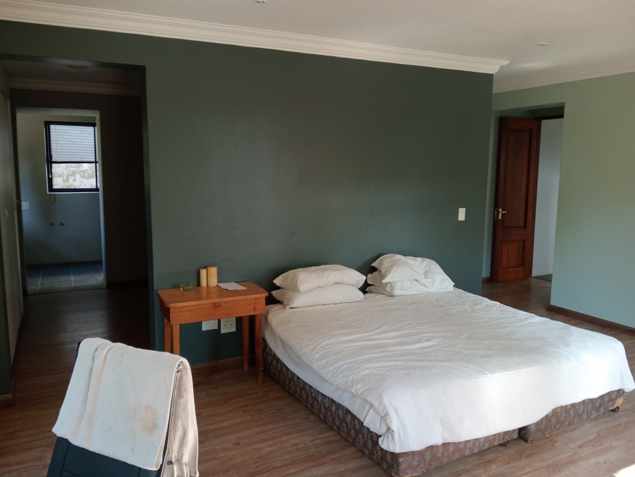 4 Bedroom Property for Sale in Waterkloof Ridge Gauteng