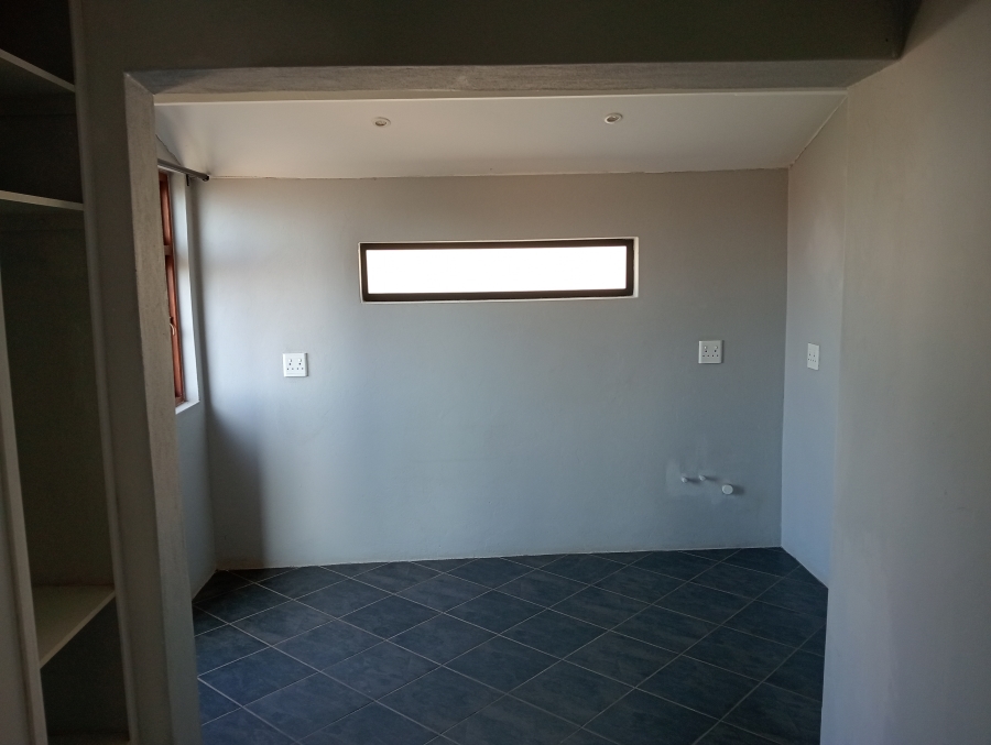 4 Bedroom Property for Sale in Waterkloof Ridge Gauteng