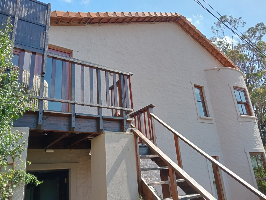4 Bedroom Property for Sale in Waterkloof Ridge Gauteng
