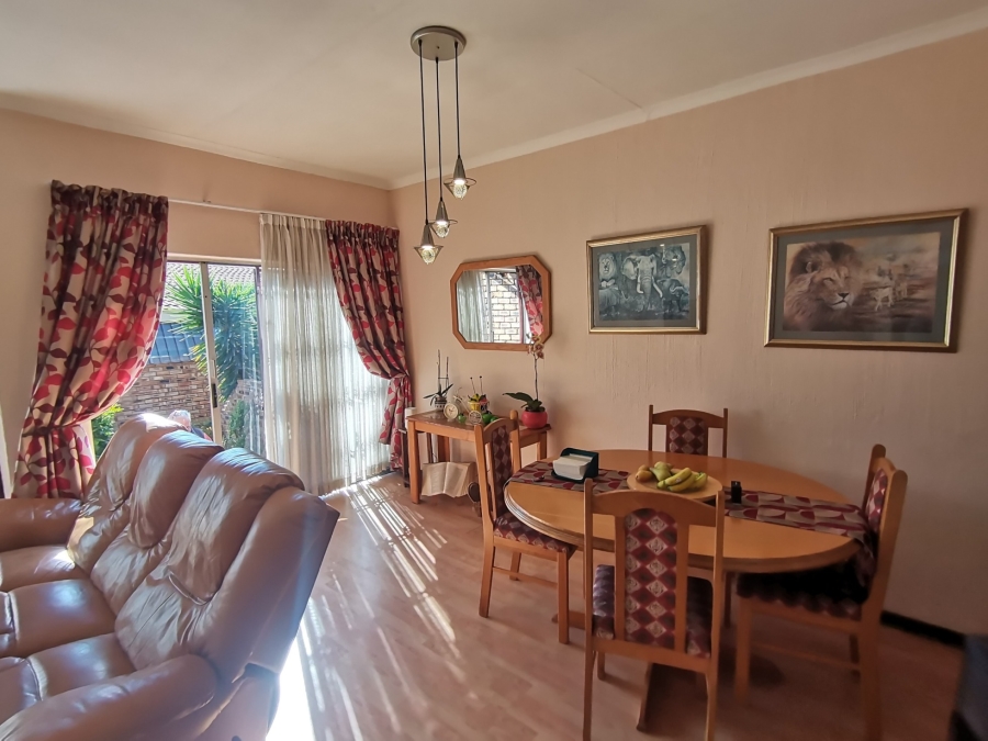 3 Bedroom Property for Sale in Randhart Gauteng