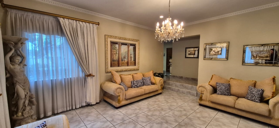 5 Bedroom Property for Sale in Dalpark Gauteng