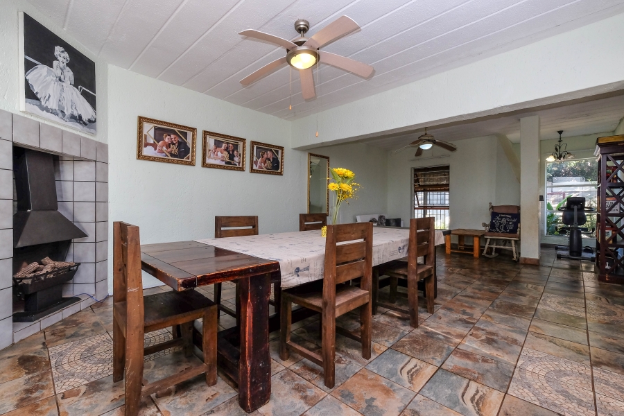 3 Bedroom Property for Sale in Roodekrans Gauteng