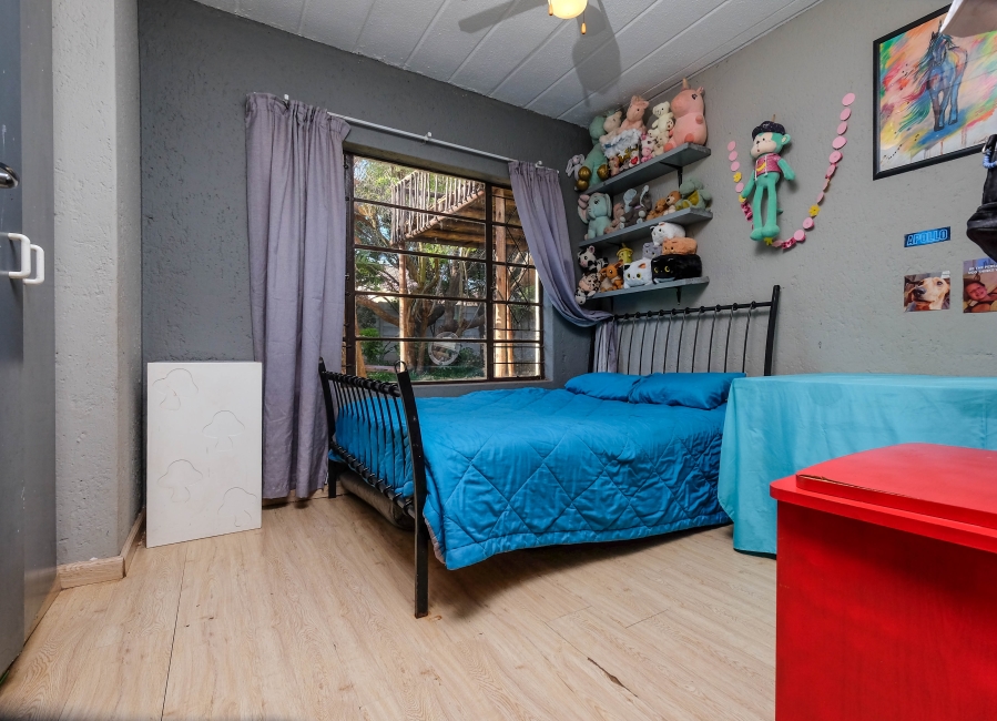 3 Bedroom Property for Sale in Roodekrans Gauteng