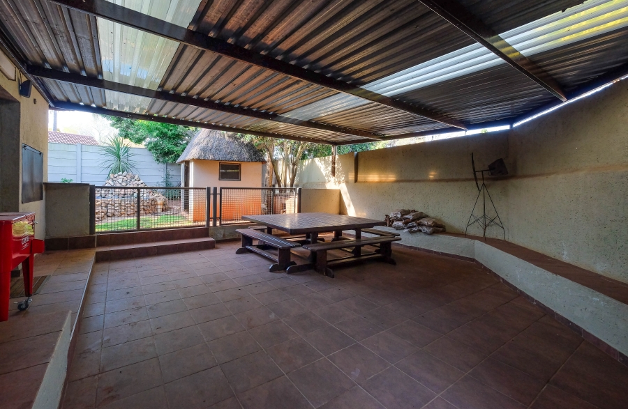 3 Bedroom Property for Sale in Roodekrans Gauteng