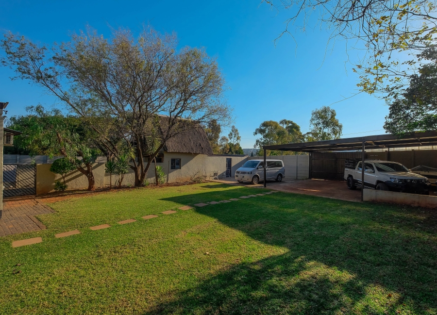 3 Bedroom Property for Sale in Roodekrans Gauteng