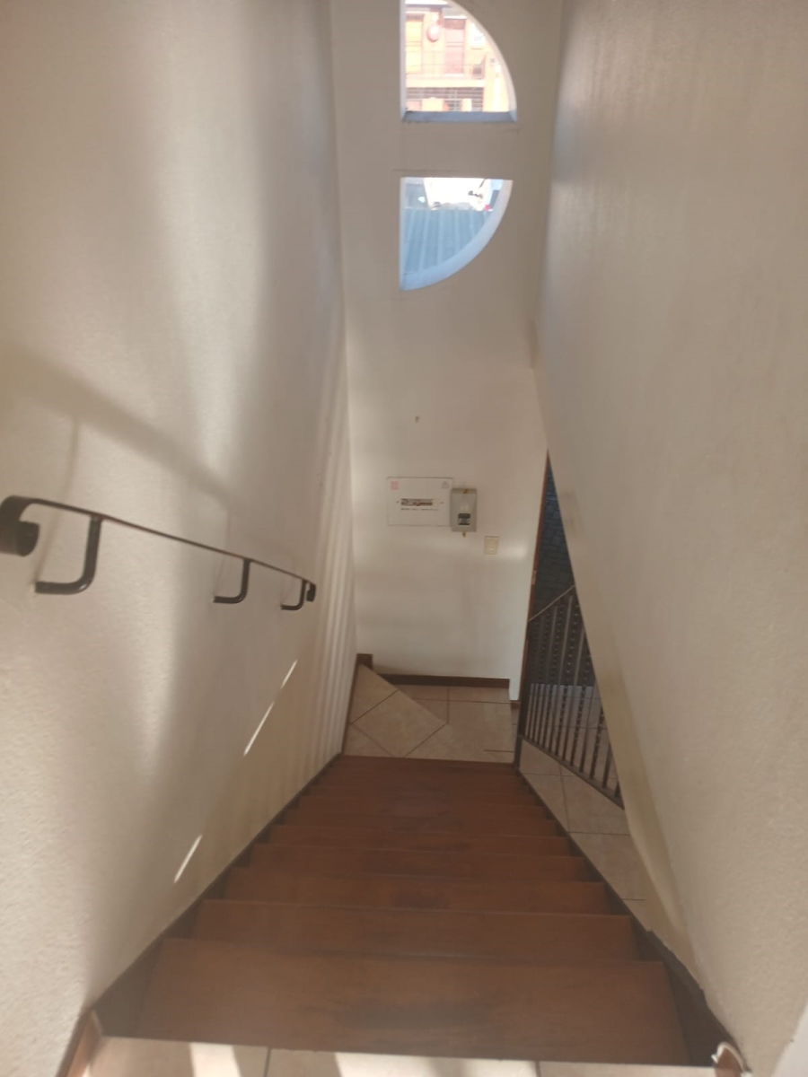 2 Bedroom Property for Sale in Primrose Hill Gauteng