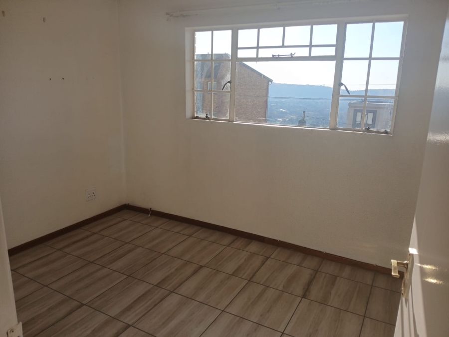 2 Bedroom Property for Sale in Primrose Hill Gauteng