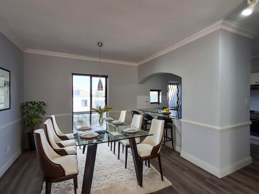 2 Bedroom Property for Sale in Dunkeld West Gauteng
