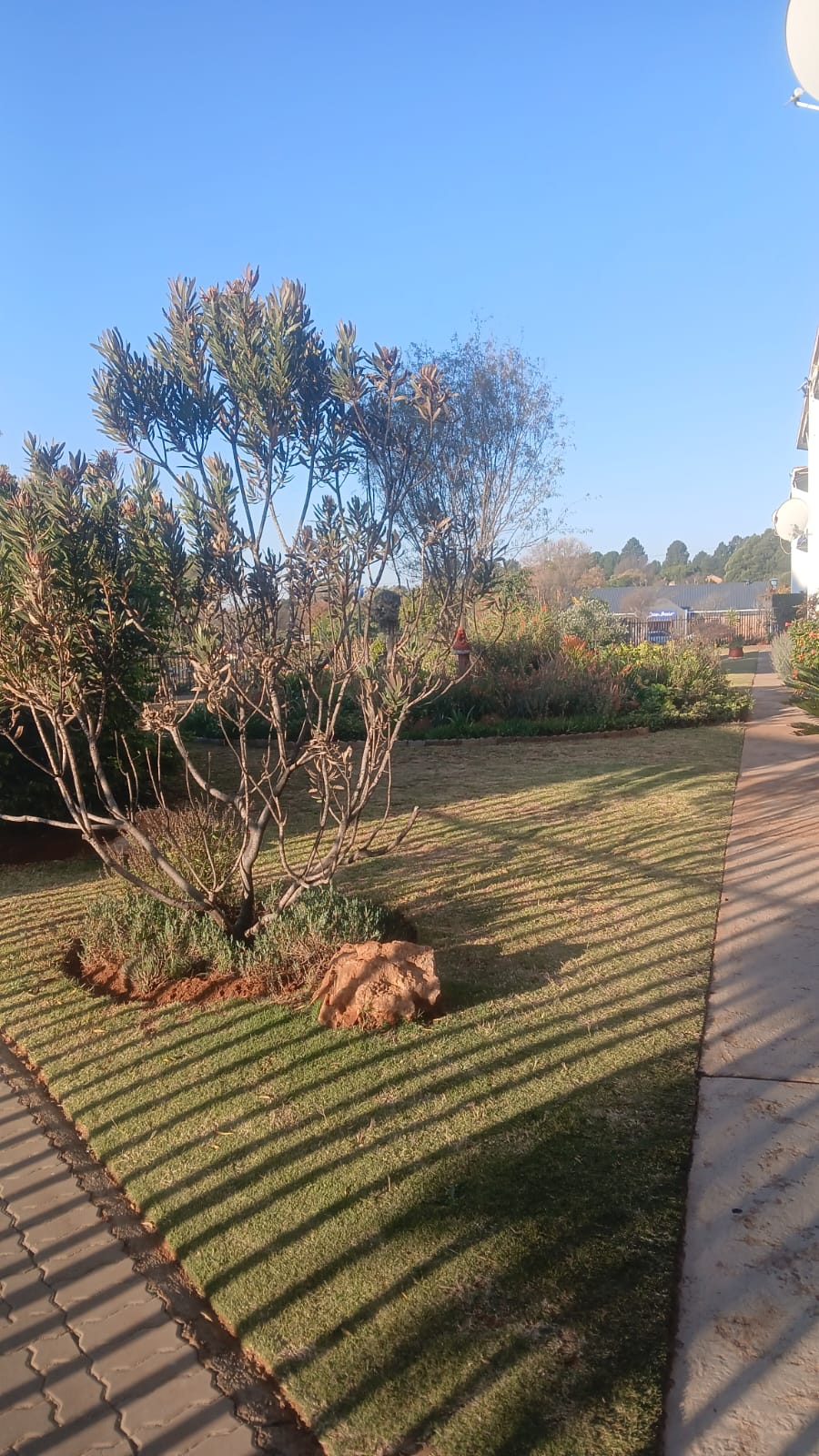 To Let 2 Bedroom Property for Rent in Monument Gauteng