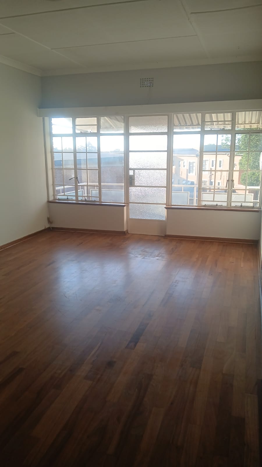 To Let 2 Bedroom Property for Rent in Monument Gauteng