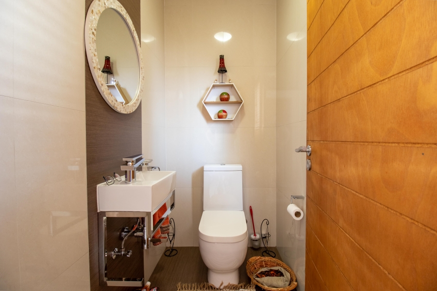 4 Bedroom Property for Sale in Thatchfield Estate Gauteng