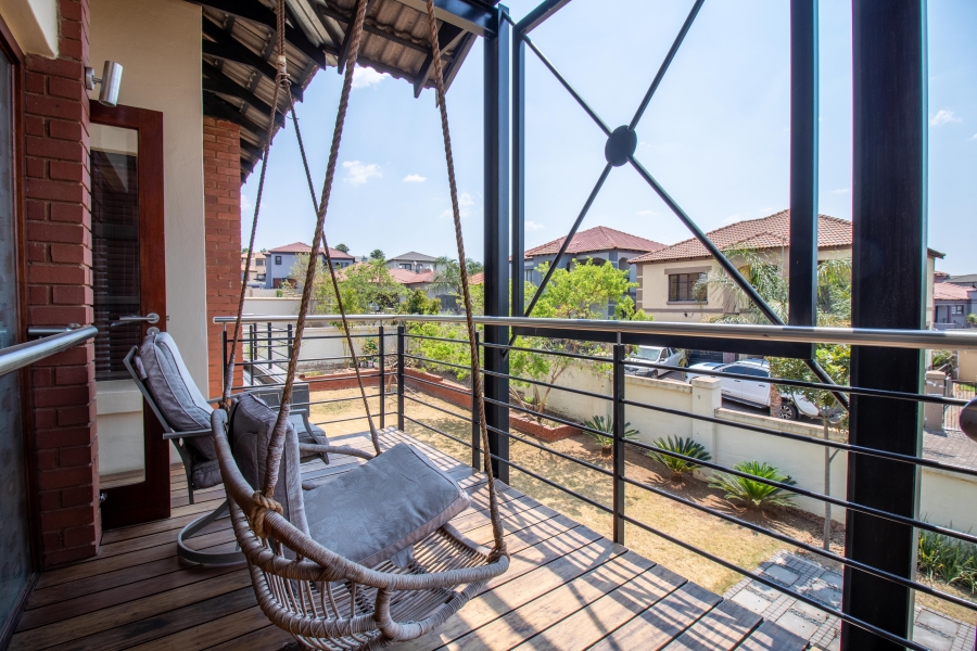 4 Bedroom Property for Sale in Thatchfield Estate Gauteng