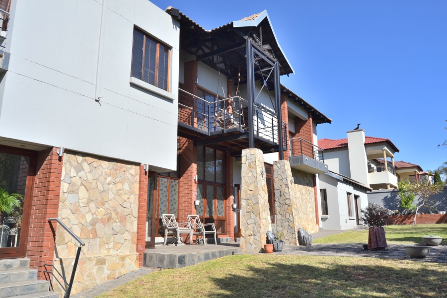 4 Bedroom Property for Sale in Thatchfield Estate Gauteng