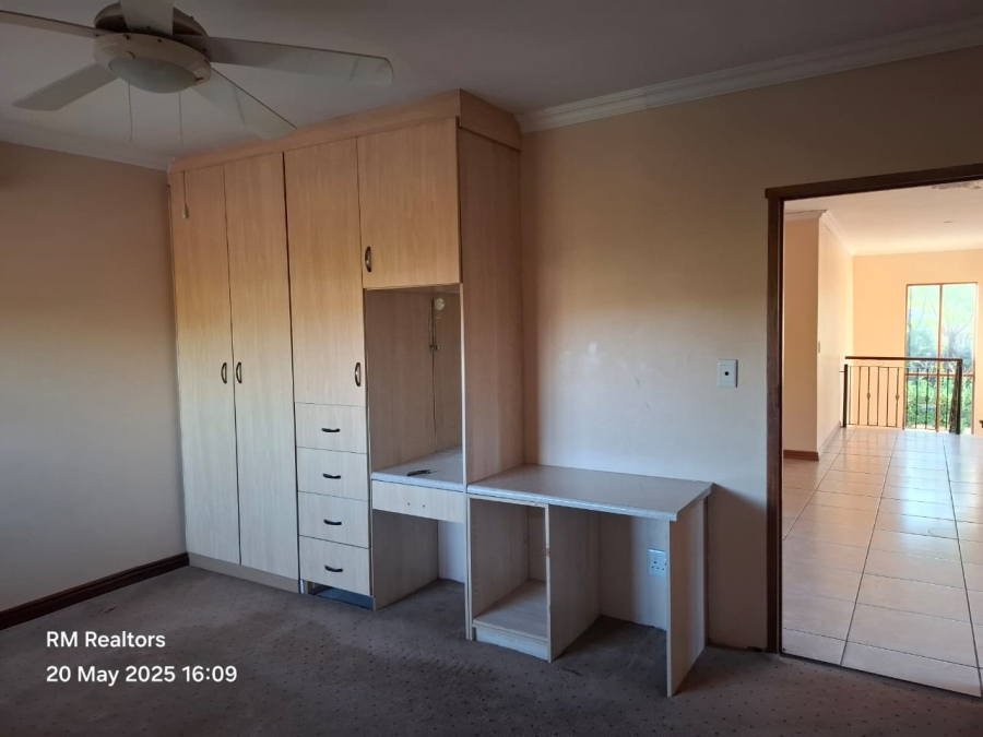 To Let 4 Bedroom Property for Rent in Irene Farm Villages Gauteng