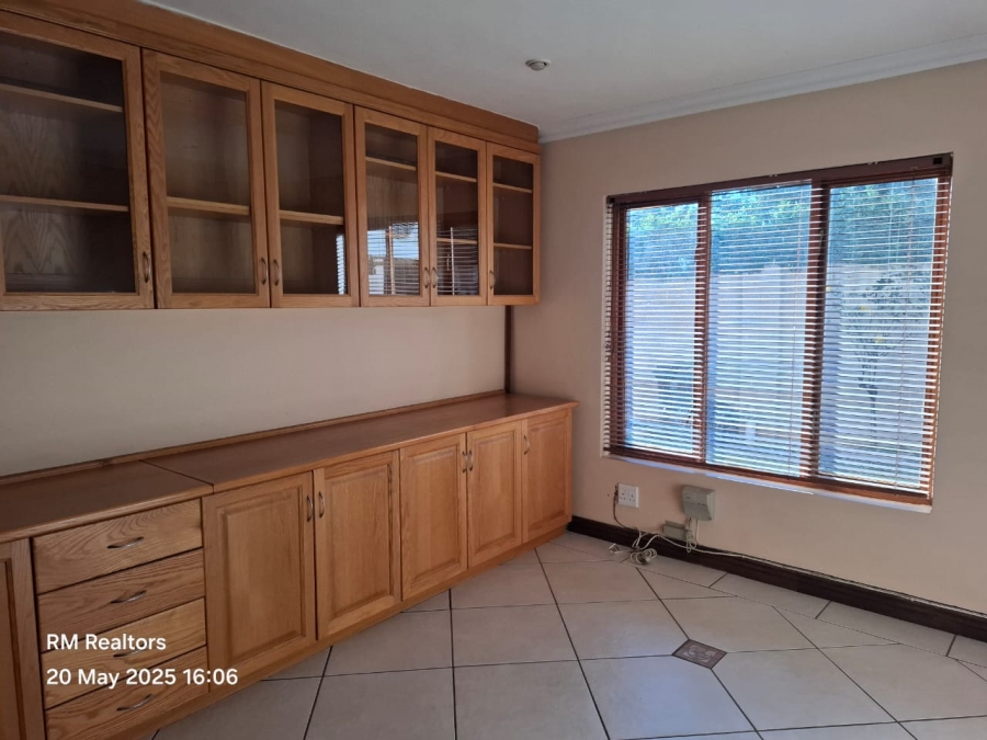 To Let 4 Bedroom Property for Rent in Irene Farm Villages Gauteng