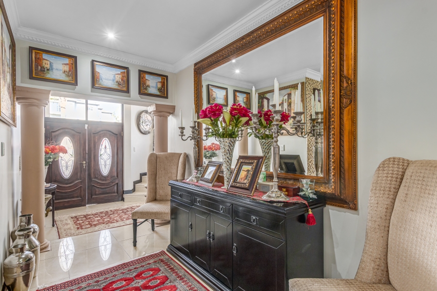 5 Bedroom Property for Sale in Kyalami Glen Estate Gauteng