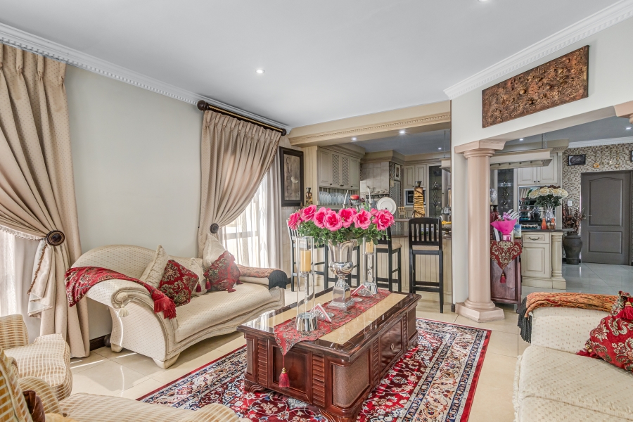 5 Bedroom Property for Sale in Kyalami Glen Estate Gauteng