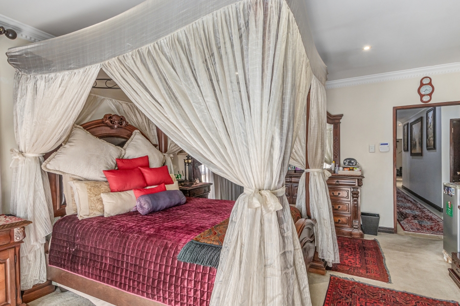 5 Bedroom Property for Sale in Kyalami Glen Estate Gauteng