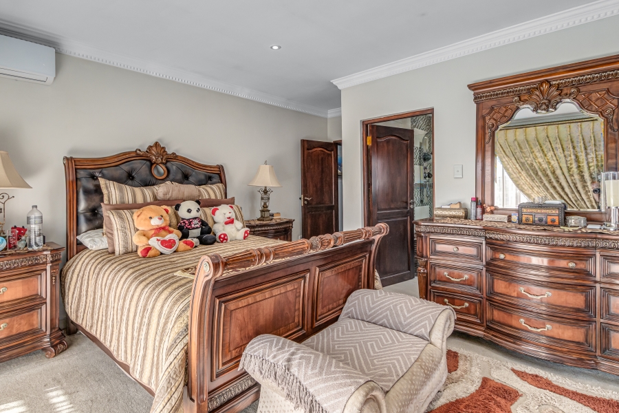 5 Bedroom Property for Sale in Kyalami Glen Estate Gauteng