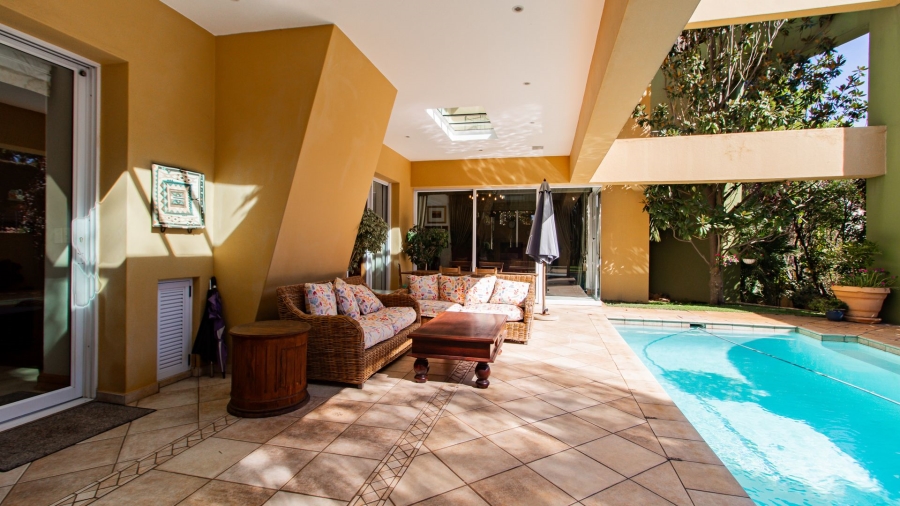 6 Bedroom Property for Sale in Bedfordview Gauteng