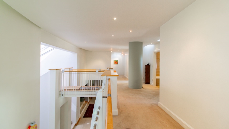 6 Bedroom Property for Sale in Bedfordview Gauteng
