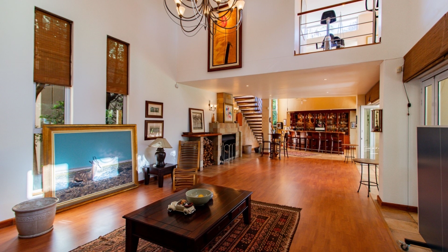 6 Bedroom Property for Sale in Bedfordview Gauteng
