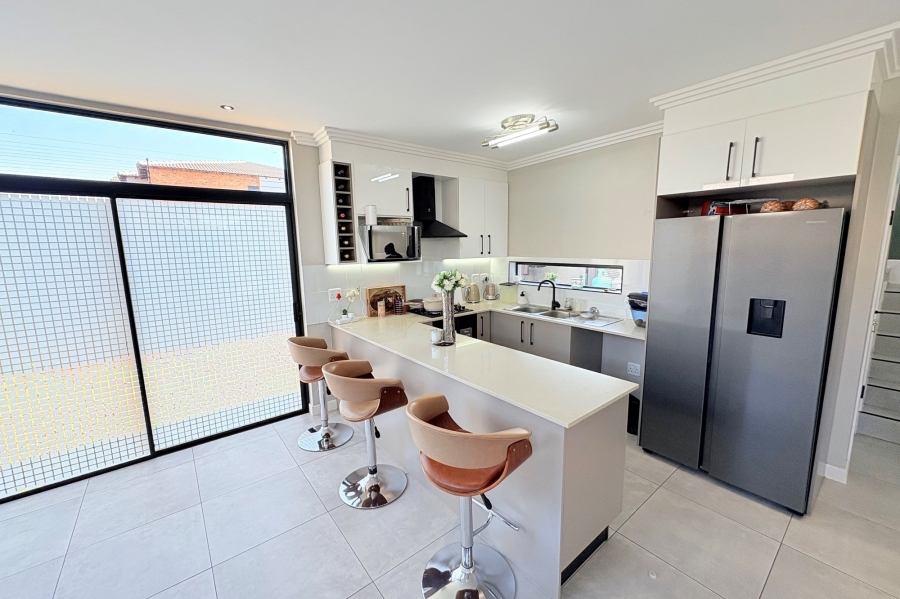 3 Bedroom Property for Sale in Rynfield Gauteng