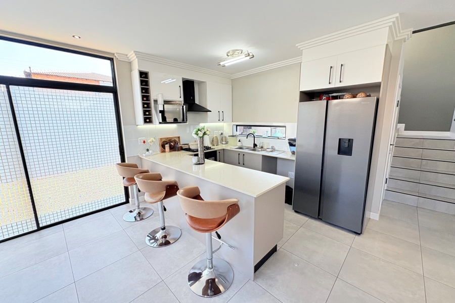 3 Bedroom Property for Sale in Rynfield Gauteng