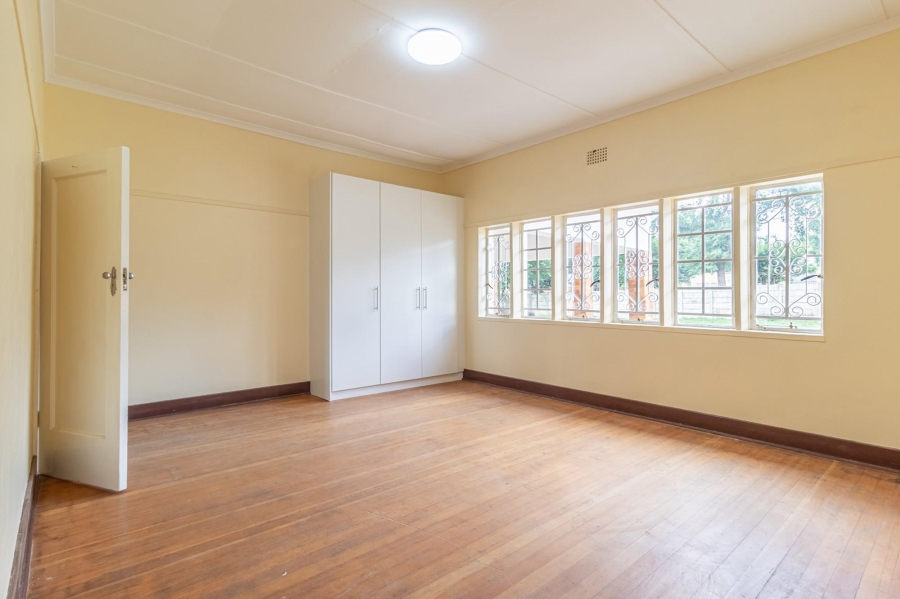 To Let 3 Bedroom Property for Rent in Florida Gauteng