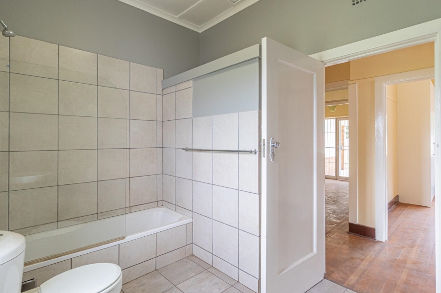 To Let 3 Bedroom Property for Rent in Florida Gauteng