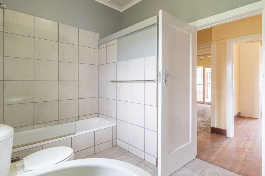 To Let 3 Bedroom Property for Rent in Florida Gauteng