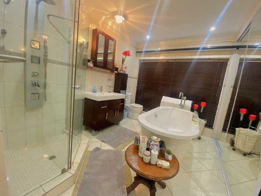 3 Bedroom Property for Sale in Noordheuwel Gauteng