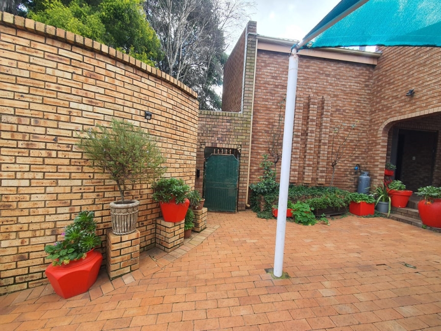 3 Bedroom Property for Sale in Noordheuwel Gauteng