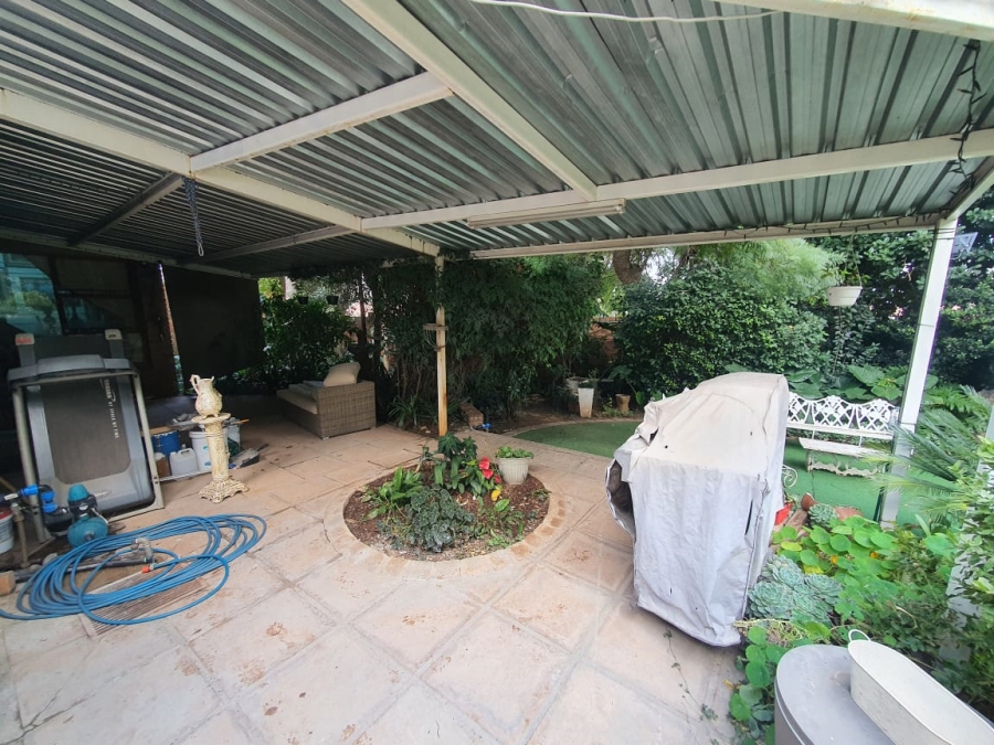 3 Bedroom Property for Sale in Noordheuwel Gauteng