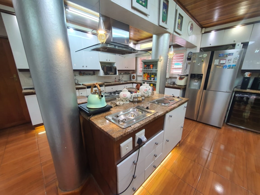 3 Bedroom Property for Sale in Noordheuwel Gauteng