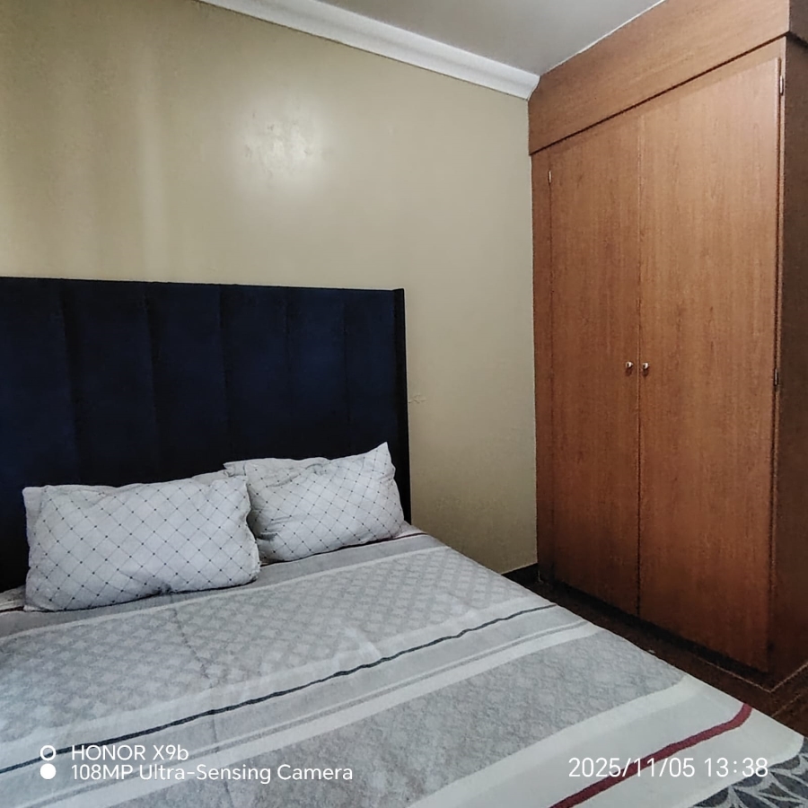 2 Bedroom Property for Sale in Erand Gardens Gauteng