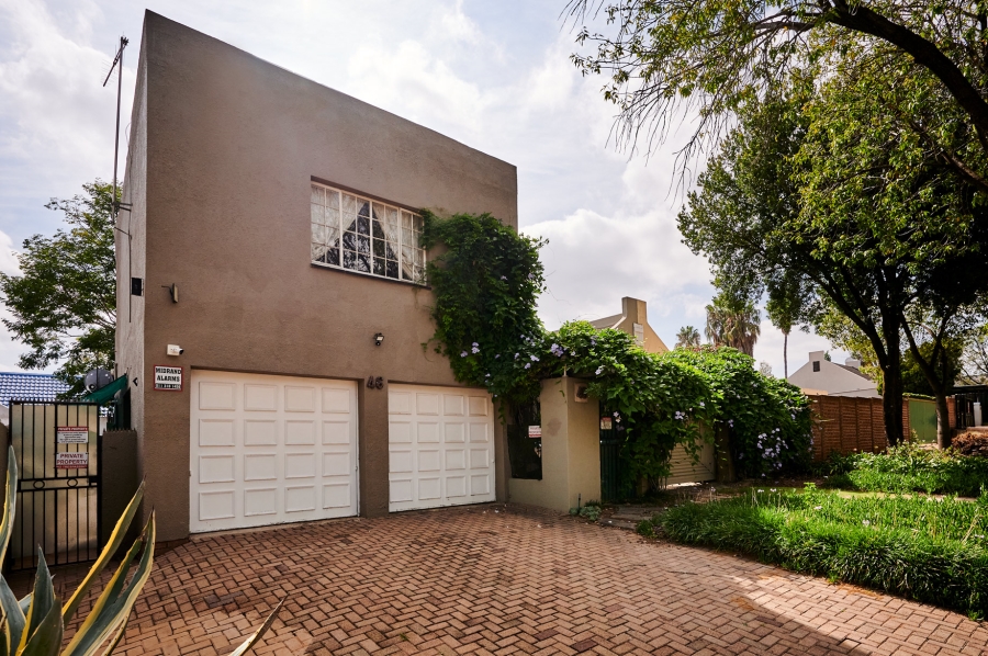 2 Bedroom Property for Sale in Noordwyk Gauteng
