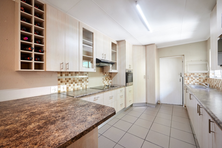 2 Bedroom Property for Sale in Noordwyk Gauteng