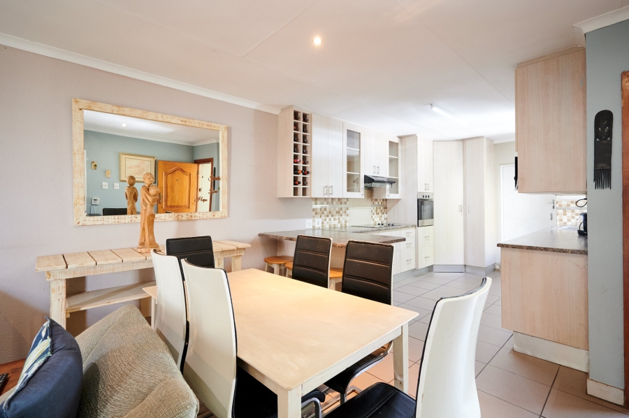 2 Bedroom Property for Sale in Noordwyk Gauteng
