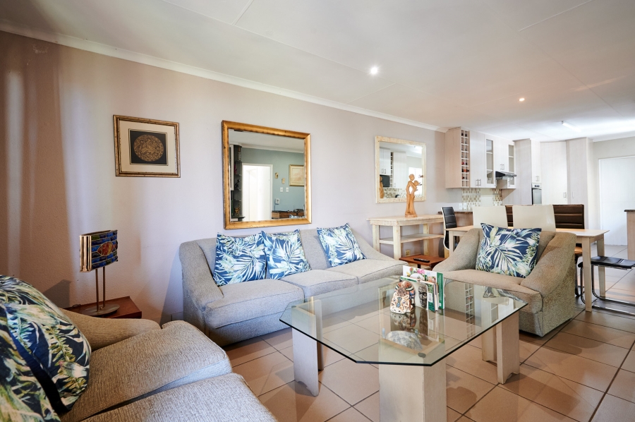 2 Bedroom Property for Sale in Noordwyk Gauteng