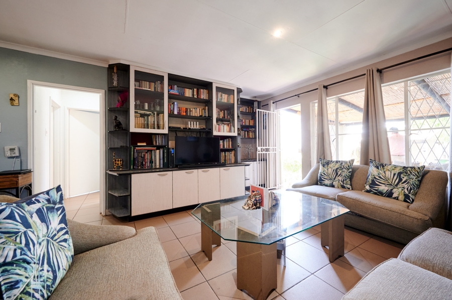 2 Bedroom Property for Sale in Noordwyk Gauteng