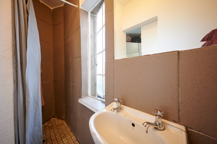 2 Bedroom Property for Sale in Noordwyk Gauteng