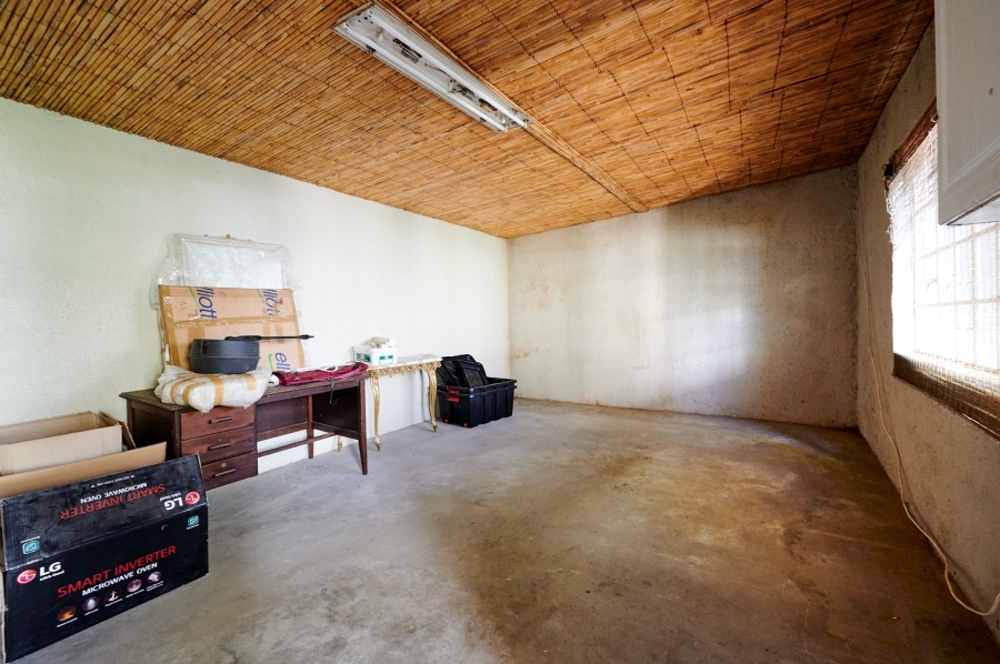 2 Bedroom Property for Sale in Noordwyk Gauteng
