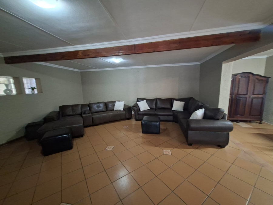 4 Bedroom Property for Sale in Rangeview Gauteng