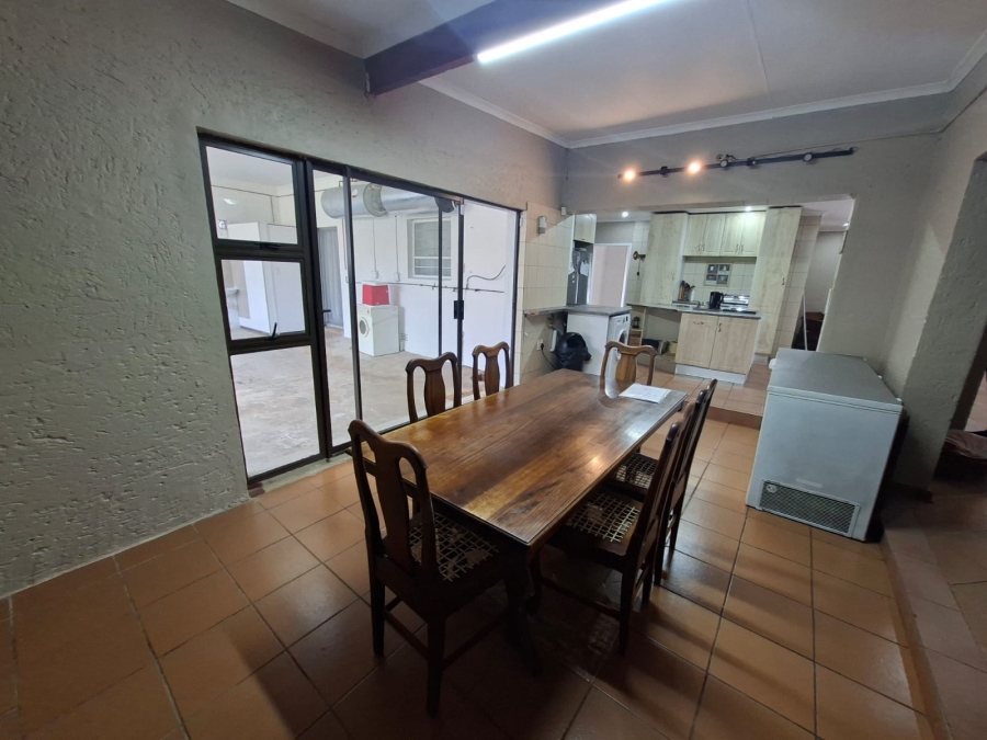 4 Bedroom Property for Sale in Rangeview Gauteng