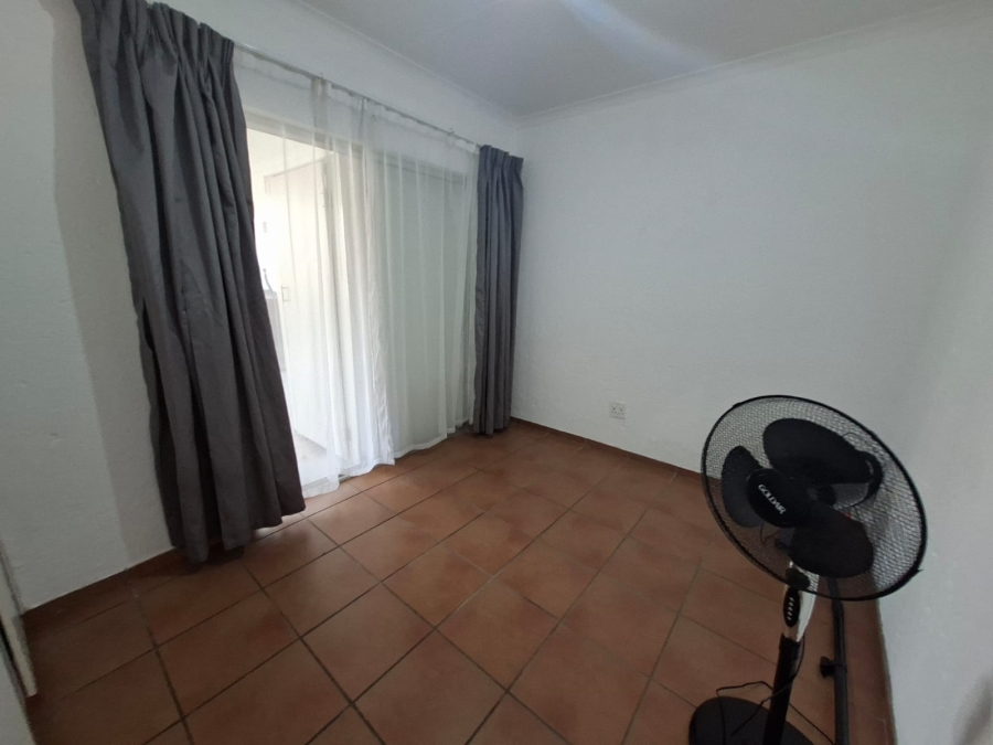 4 Bedroom Property for Sale in Rangeview Gauteng