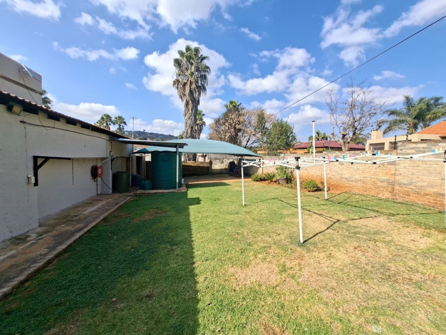 4 Bedroom Property for Sale in Rangeview Gauteng